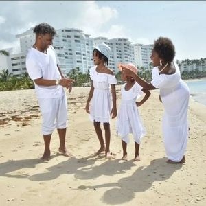 Meet your Posher, Moises m